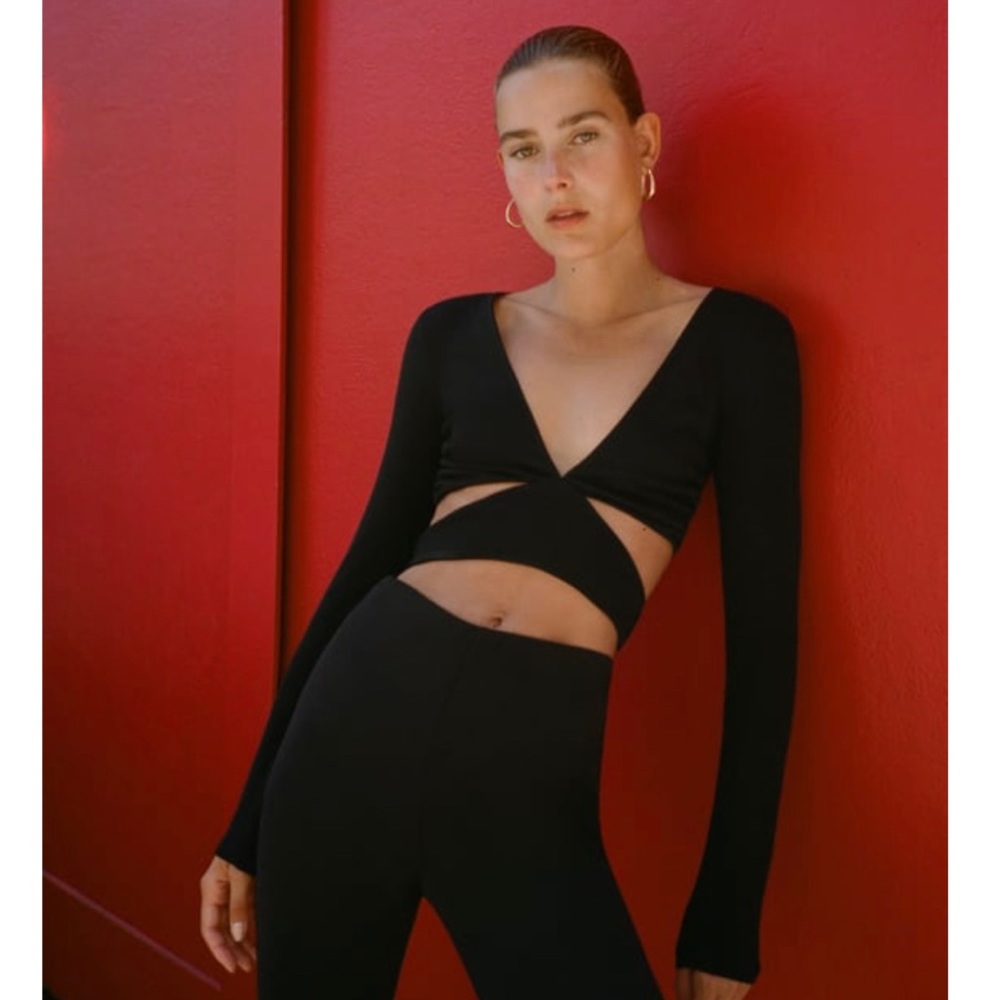 NWT Zara Crop-Top